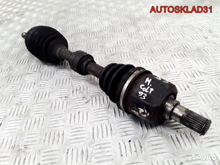 Привод передний правый Mitsubishi Colt