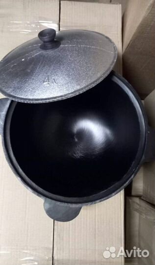 Казан чугyнный 4 литрa