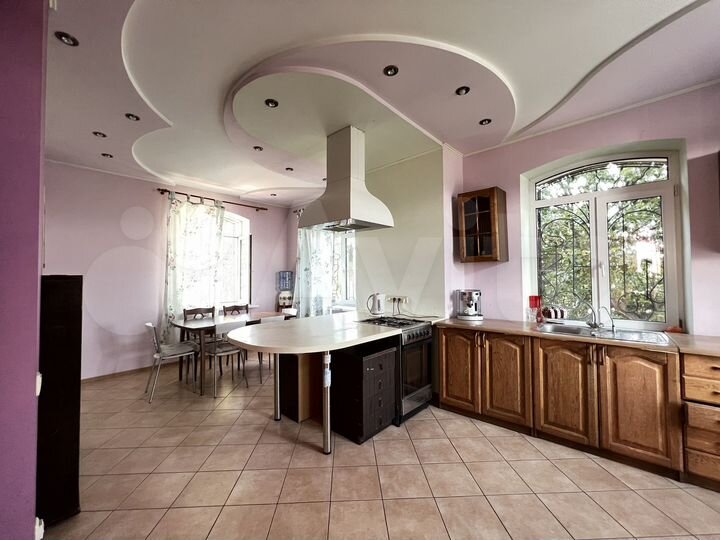 Дом 187,7 м² на участке 15,5 сот.