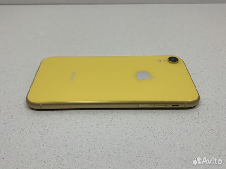 iPhone Xr, 128 ГБ