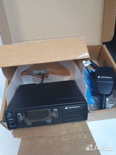 Автомобильная рация Motorola DM1400 UHF 25V Analog