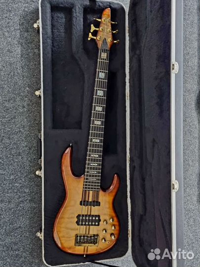 Бас гитара 6 струн Carvin LB 76 USA