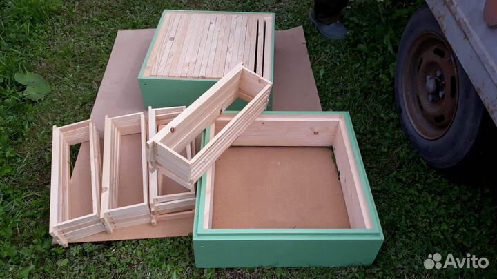 Ульи для пчел Дадан