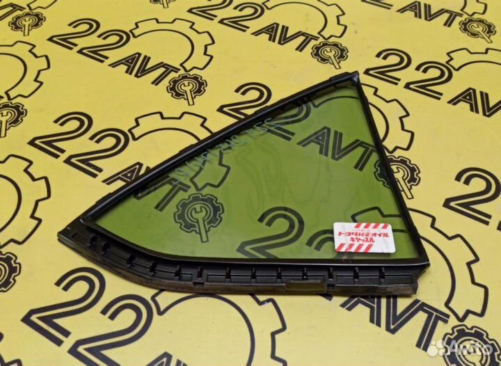 Форточка двери задняя левая Toyota Premio ZZT245