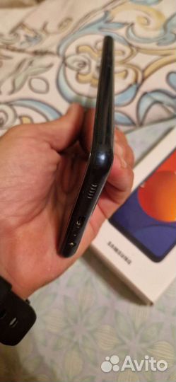 Телефон samsungm12