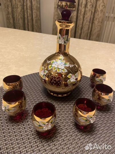 Графин с крышкой+6 рюмок bohemia,рококо. Чехия