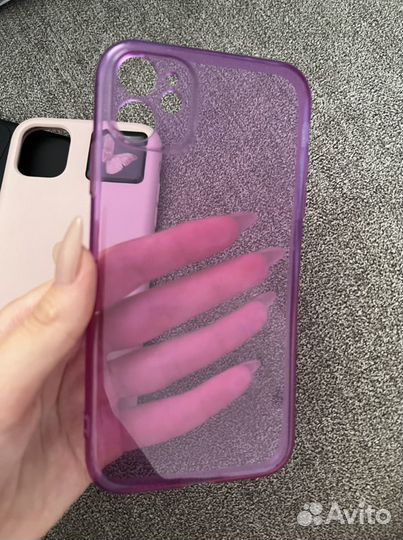 Чехлы на iPhone 11