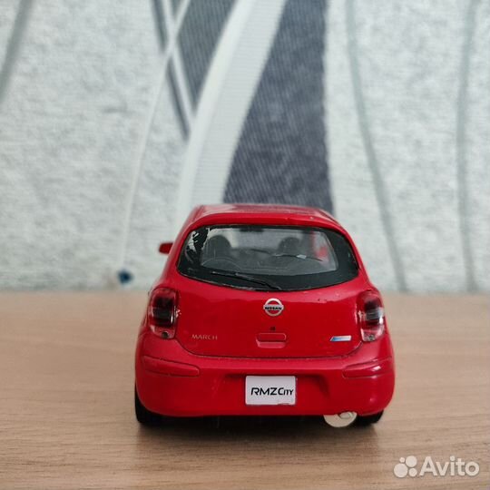Модель Nissan March Rmz city