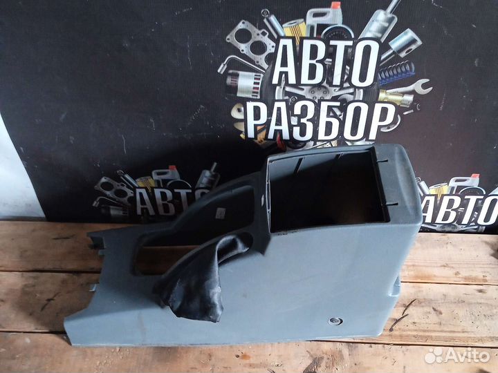 Бар центральной консоли Шевроле lacetti