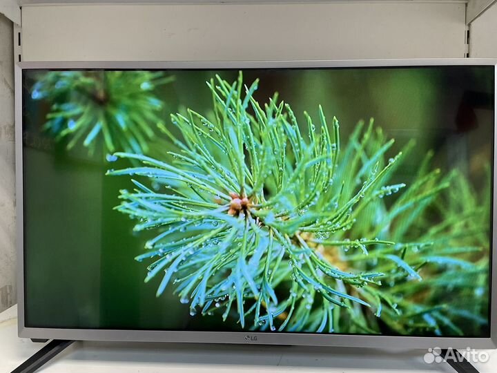 Телевизор LG SMART tv 32