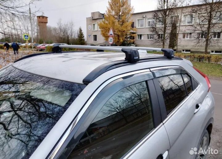 Багажник враспор на интегрированные рейлинги