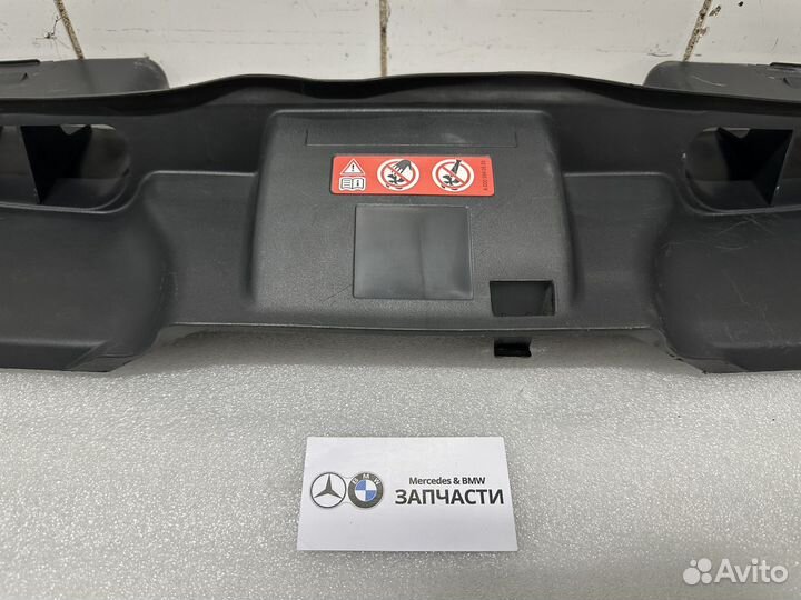 Воздухозаборник радиатора OM642 Mercedes CLS C218