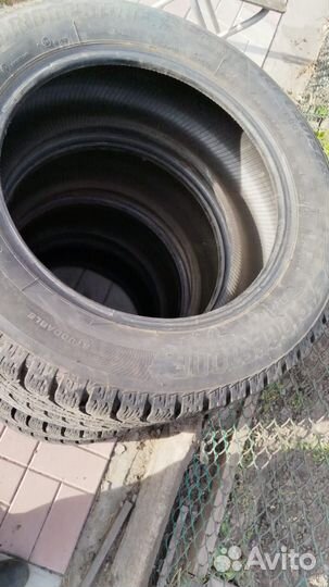 Шины Bridgestone 205 60 r16 зимние шипы