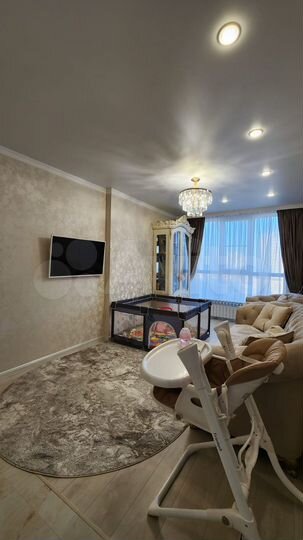 2-к. квартира, 70 м², 6/15 эт.