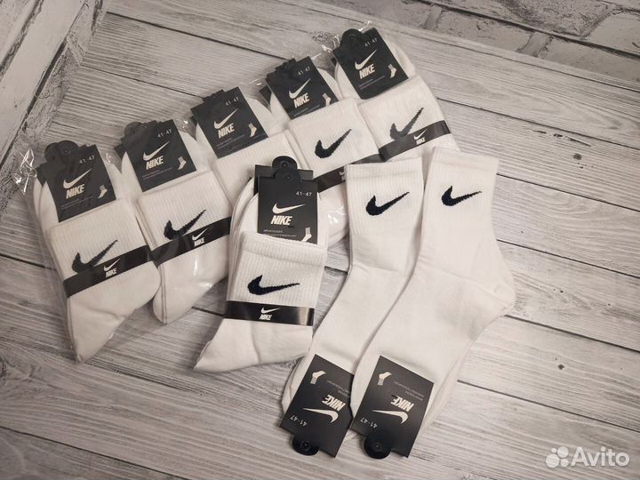 Носки Nike белые высокие