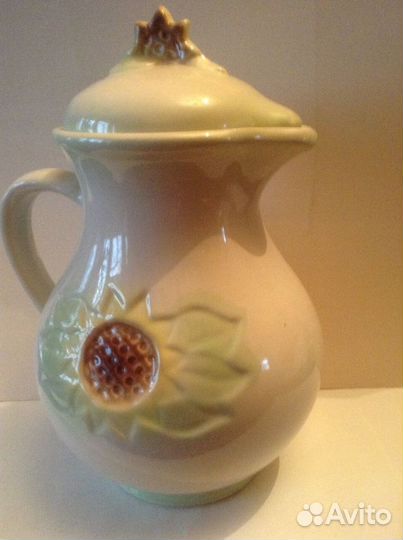 Молочник, кувшин и др