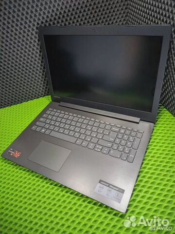 Ноутбук Lenovo Ryzen3/SSD256/Vega3