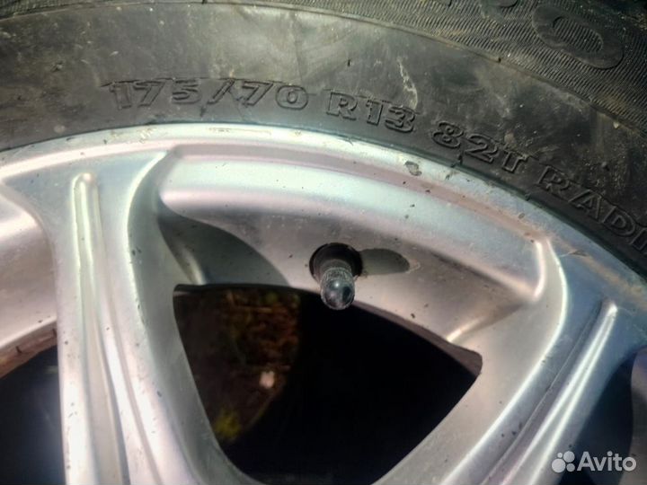 Продам комплект колес литье на R 13 диски