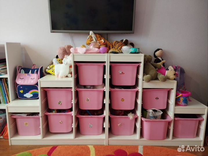 Стеллаж для игрушек