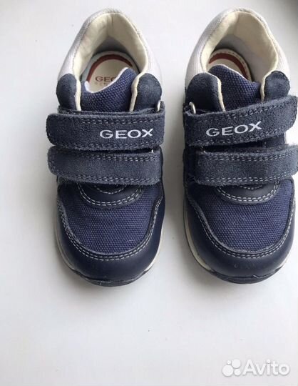 Кроссовки детские geox