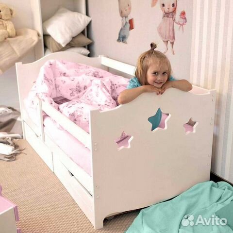 Кроватка детская сингл с бортиком берёза