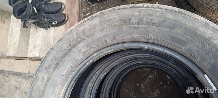 Bridgestone Dueler H/P 215/65 R17