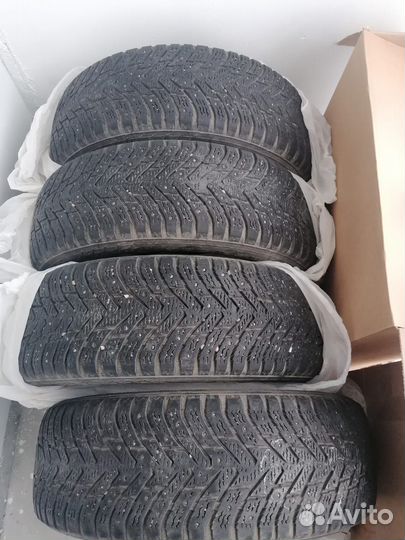 Nokian Tyres Hakkapeliitta 8 SUV 225/65 R17 106T