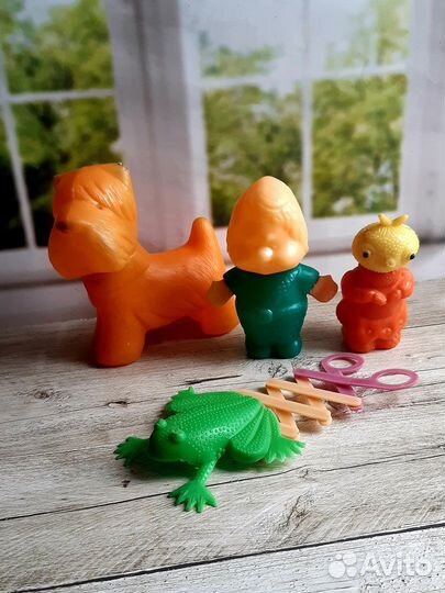 Игрушки СССР из пластика. Цену уточняйте в лс