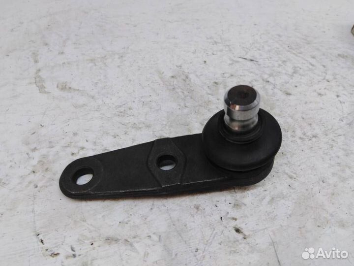 Шаровая опора передняя