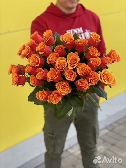 Доставка букетов из любых цветов,Роза, Хризантема