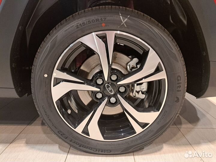 Москвич 3 1.5 CVT, 2023