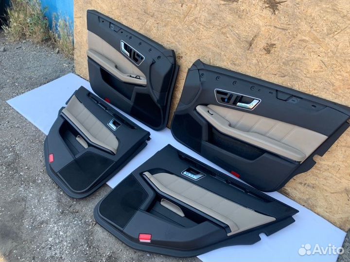 Дверные карты Mercedes-Benz E W212 3.5 2010