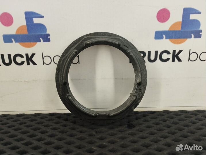 2655323 Гайка задней ступицы