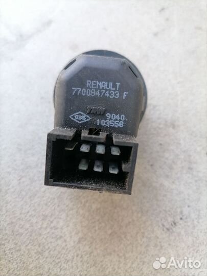 Переключатель регулировки зеркала (кнопка) Renault