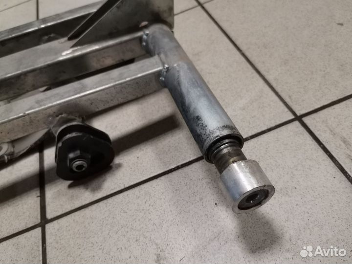 Задний маятник подвески yamaha vk540 viking