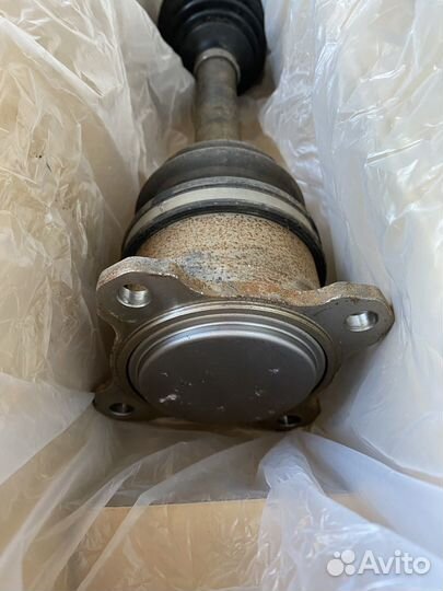 Полуось передняя Mitsubushi Pajero Sport 3G