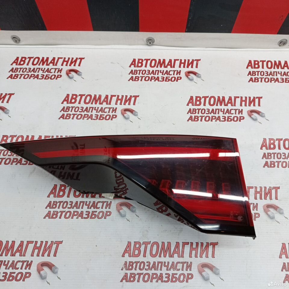 Фонарь крышки багажника правый Faw Bestune T77