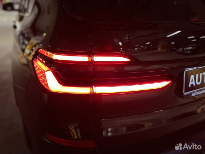 BMW X7 3.0 AT, 2024, 50 км