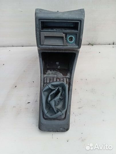 Нижняя панель на Фольксваген гольф 2 мк2