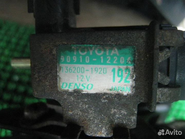 Опора (подушка) двигателя передняя Lexus RX300 (M