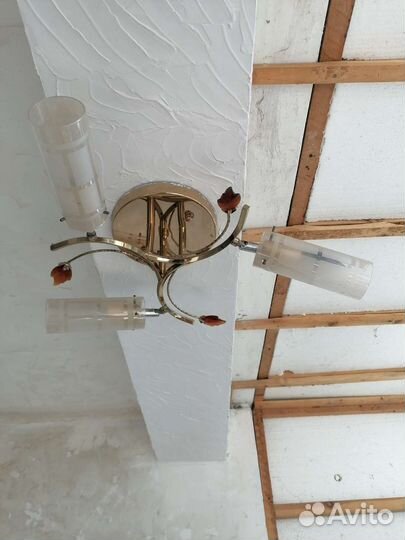 Светильник потолочный