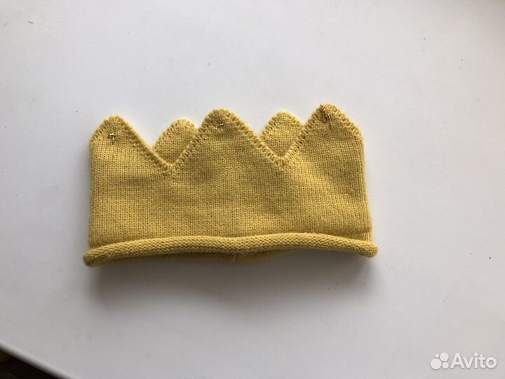Детская вязаная корона на 1-1,5 года