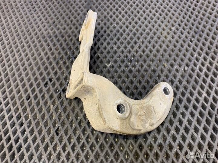 Опора кпп Renault Duster 2