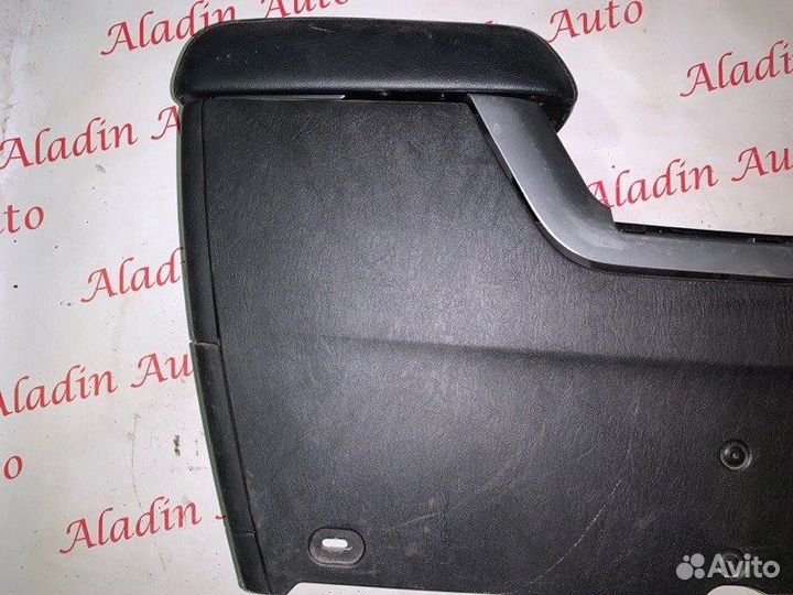Центральная консоль Ford Escape Тайванец