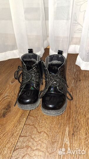 Ботинки демисезонные для девочки 23