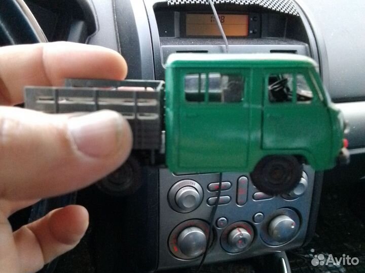 Масштабная модель УАЗ Фермер