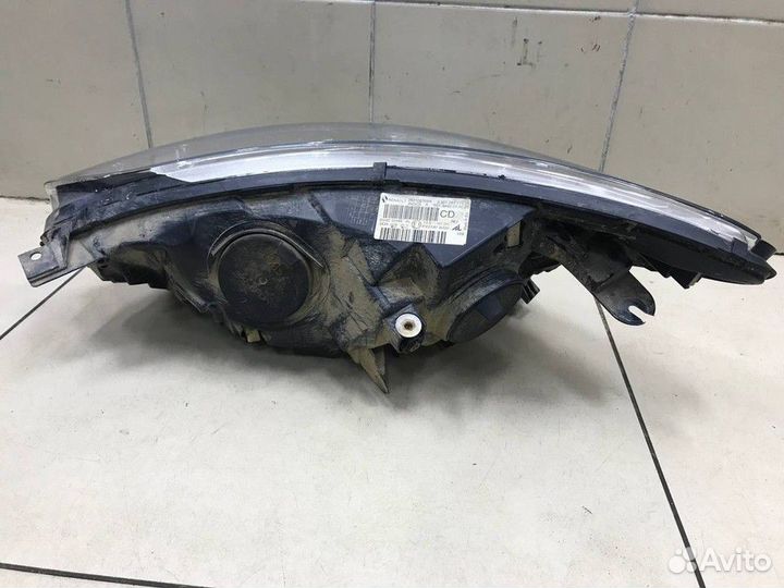 Фара правая Renault Kaptur