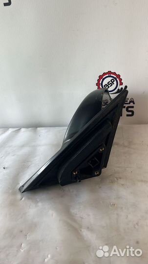 Зеркало правое на hyundai accent