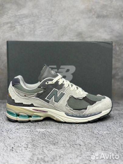 Кроссовки мужские New Balance 2002R