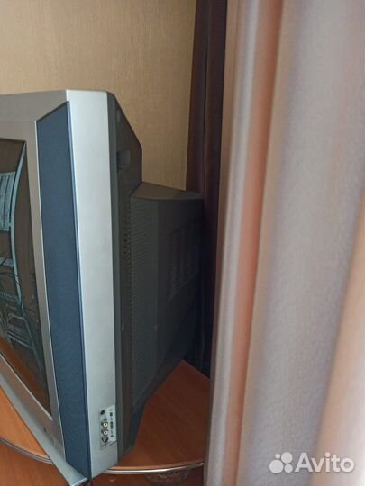 Телевизор LG CT-29M60VE